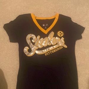 Steelers v neck tshirt
